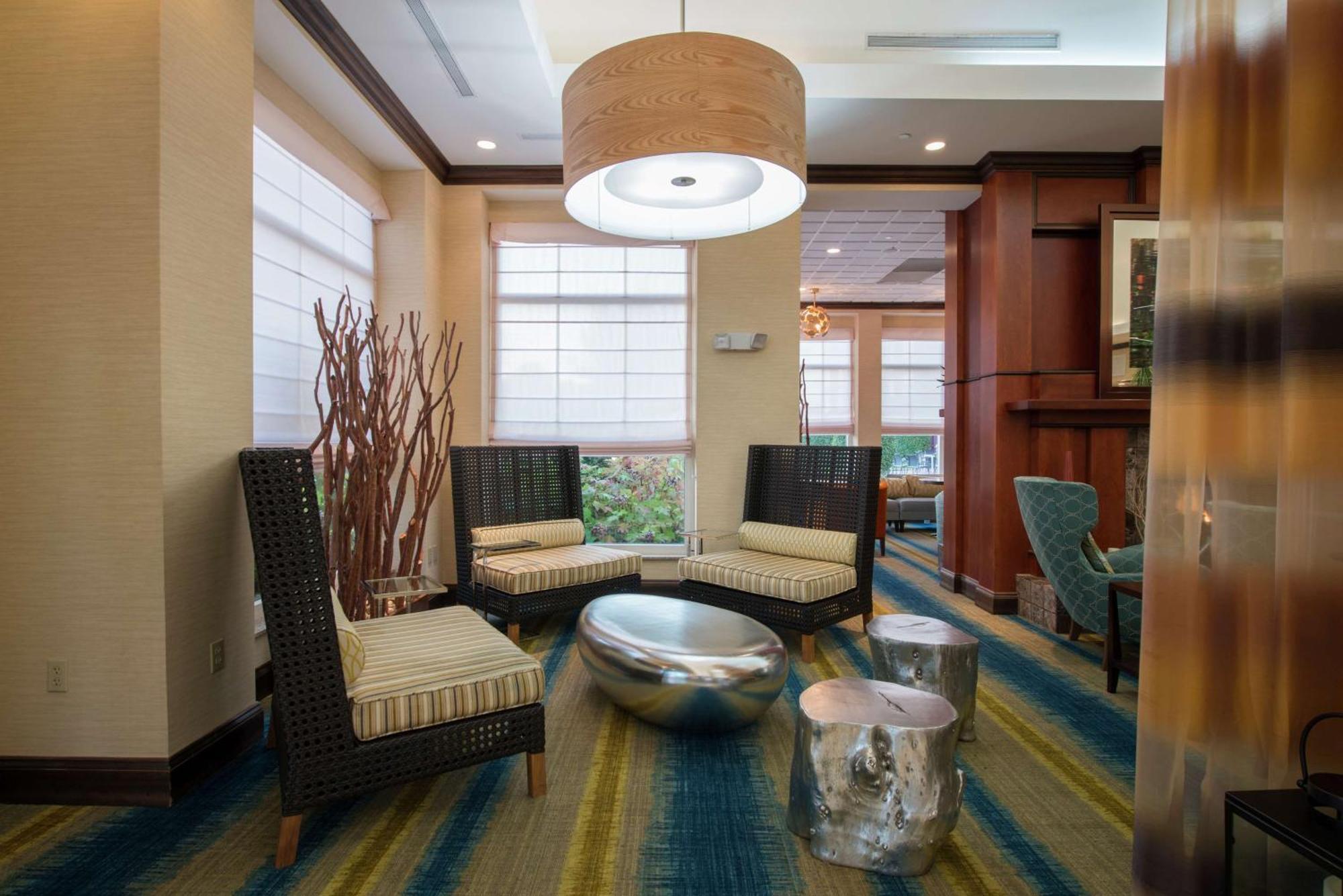 Hilton Garden Inn Tupelo Exterior photo